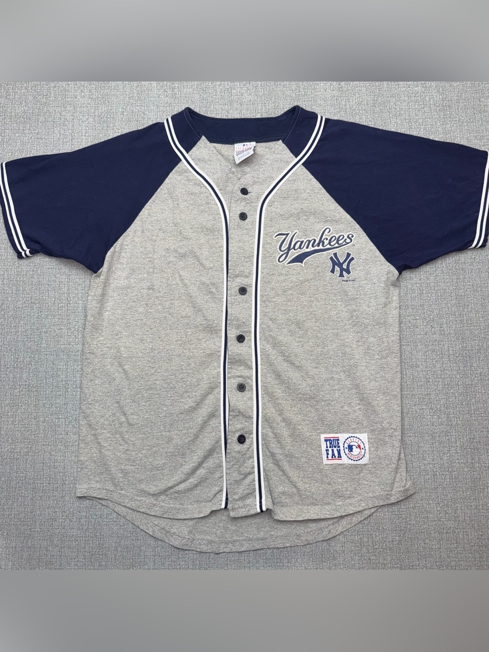 Vintage 1999 New York Yankees Jersey Shirt by True Fan Sportswear